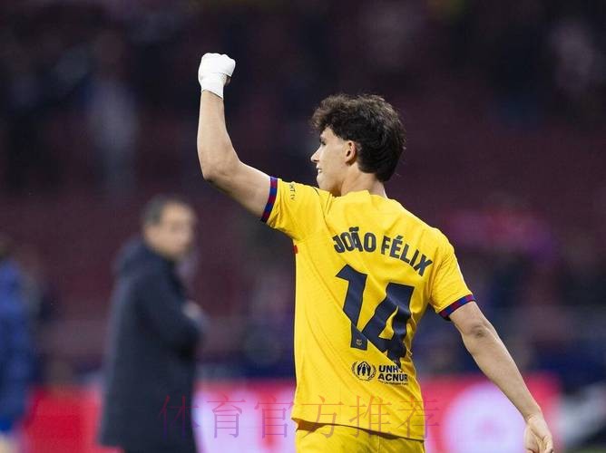 阿斯记者：莱万要求经纪人尝试接触皇马